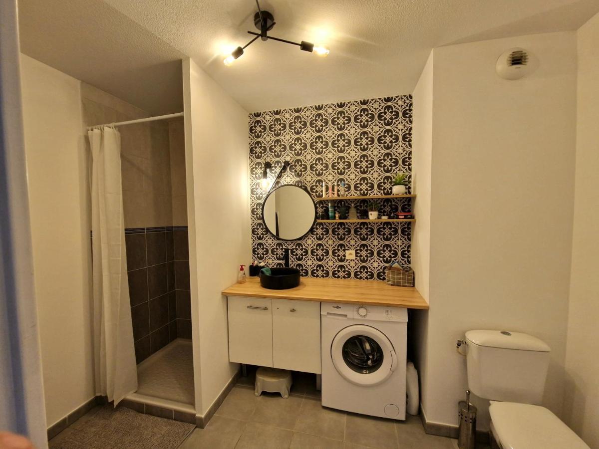 Chambre Privee T3 Saint Fons ภายนอก รูปภาพ